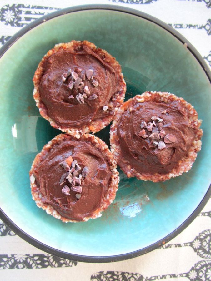 Vegan Raw chocolate mousse tarts