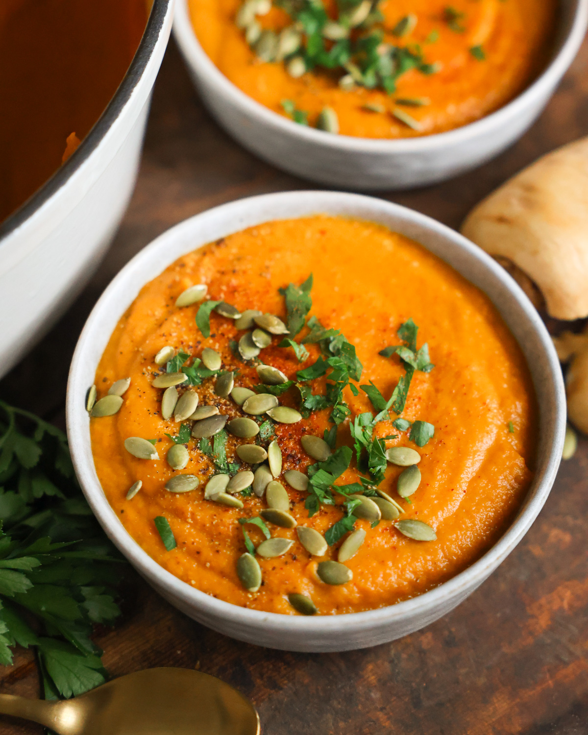 parsnip soup in bowls