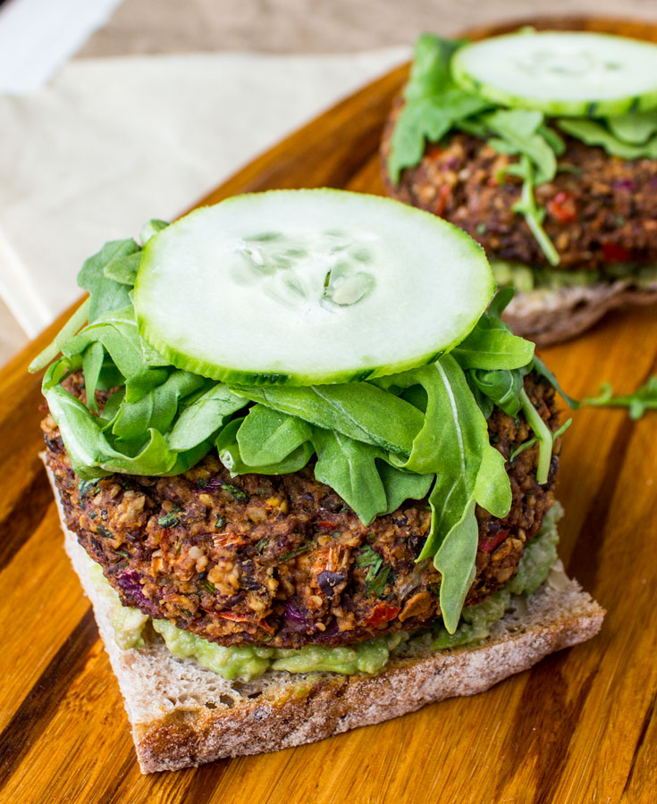 Vegan Black Bean Burgers