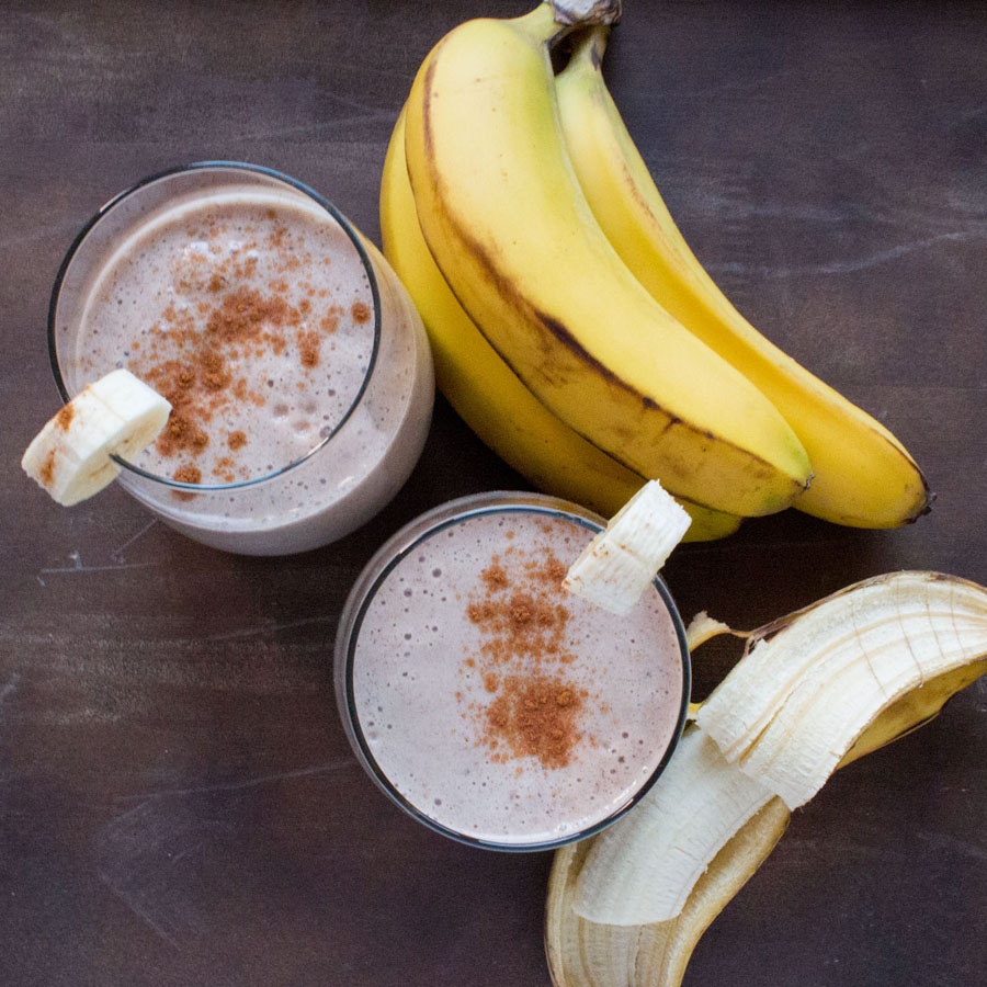 Banana Cardamom Smoothie