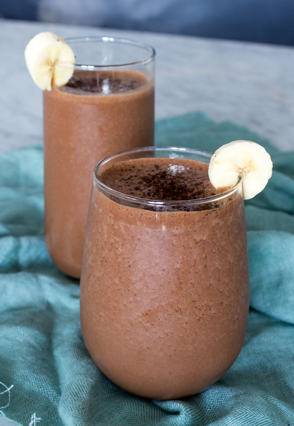 Banana Mocha Smoothie | What I Eat in a Day {VIDEO} - SPS