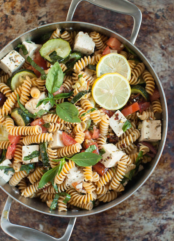 Mediterranean Pasta Salad | @sweetpotatosoul