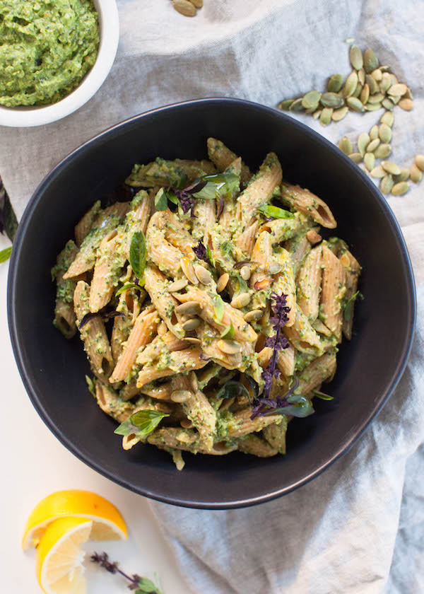 Avocado Pesto Pasta | @sweetpotatosoul