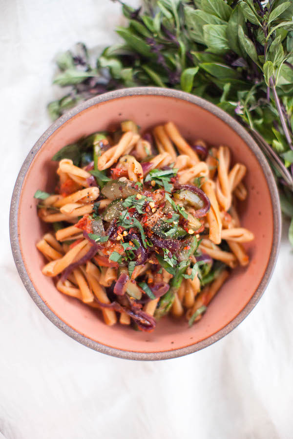 Spring Veggie Pasta | @sweetpotatosoul