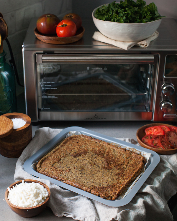 Vegan Cauliflower Pizza Crust | @sweetpotatosoul