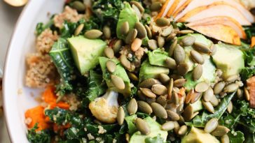 Massaged Kale Salad | Fast Vegan Meal Prep