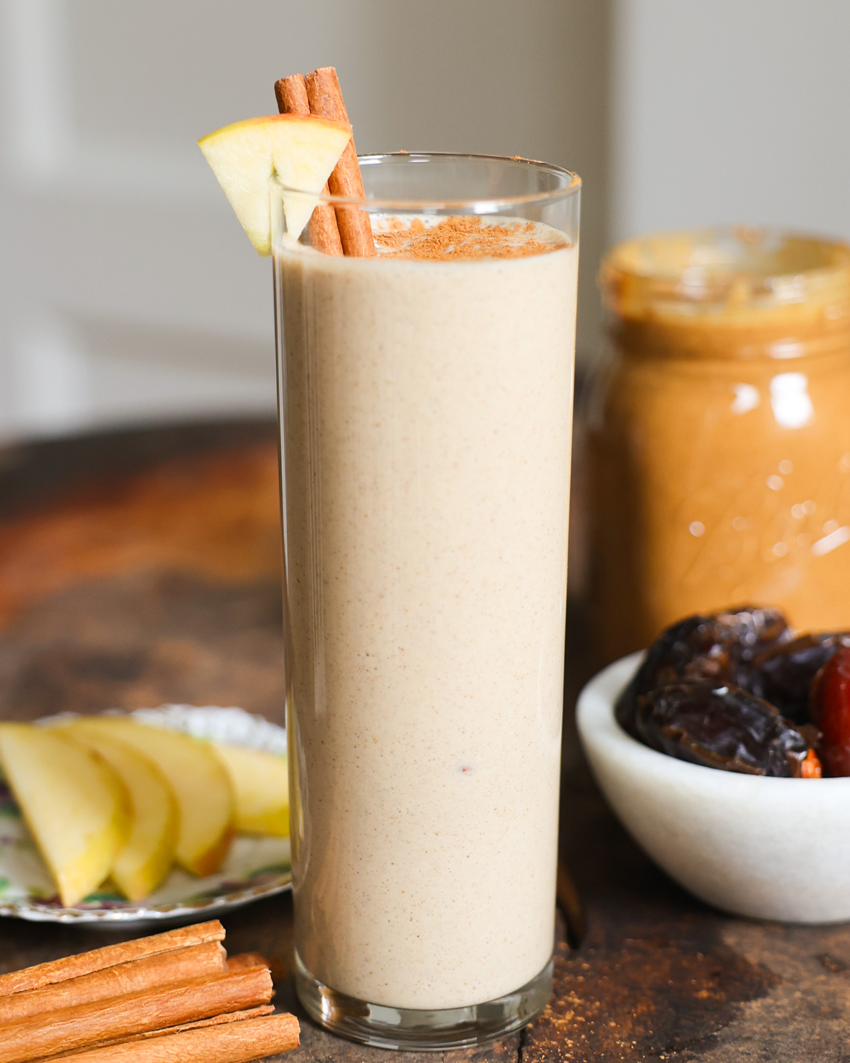 apple smoothie in tall glass