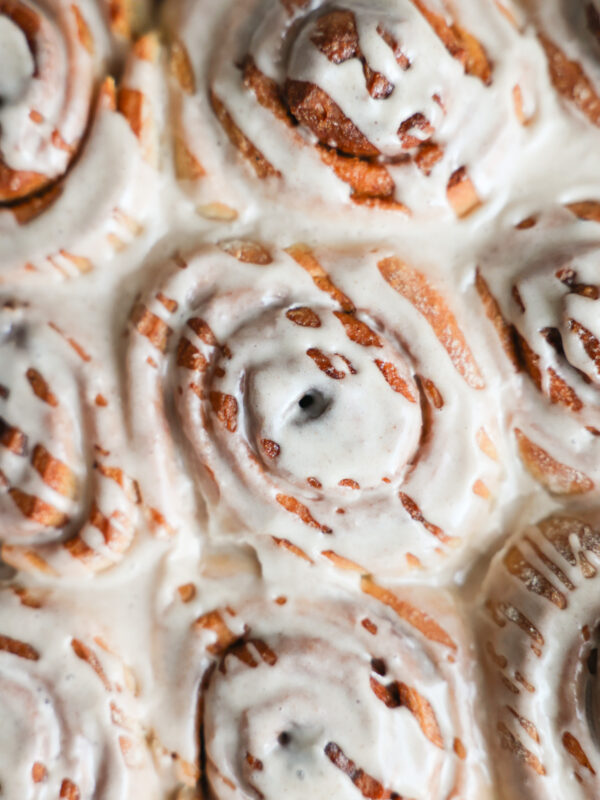 closeup gingerbread cinnamon rolls