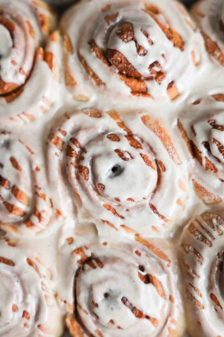 closeup gingerbread cinnamon rolls
