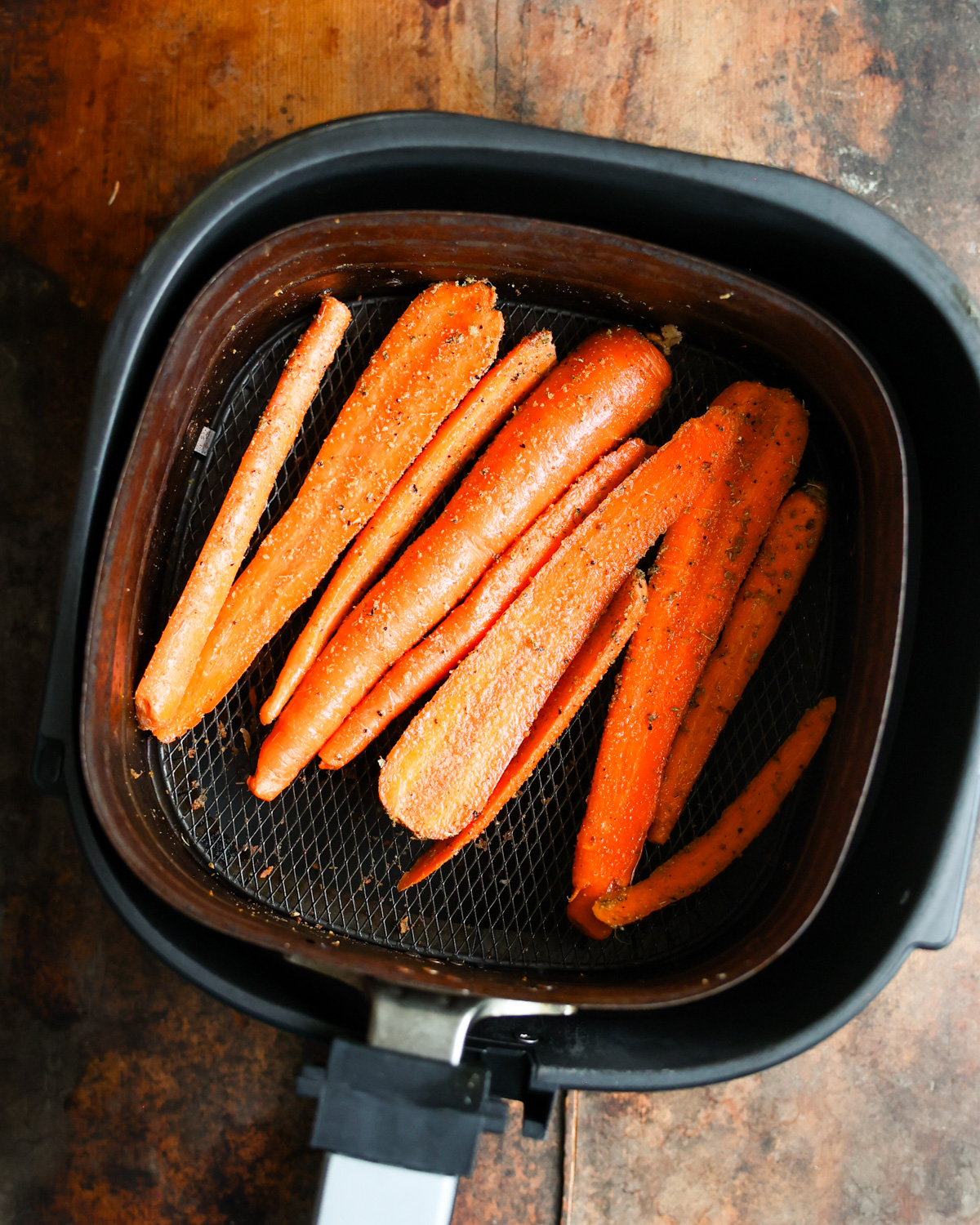 overhead carrots in air fryer