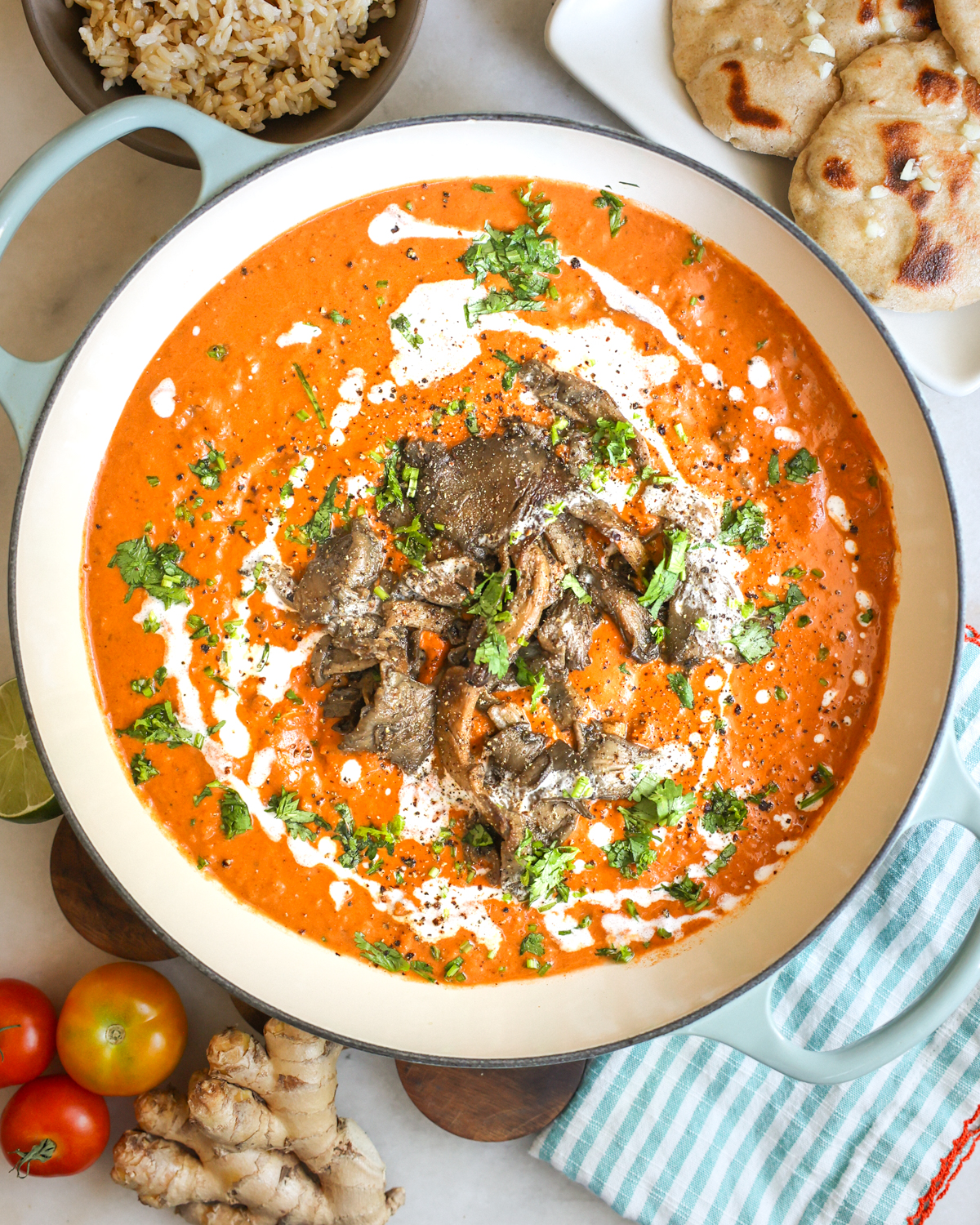 overhead vegan butter chicken