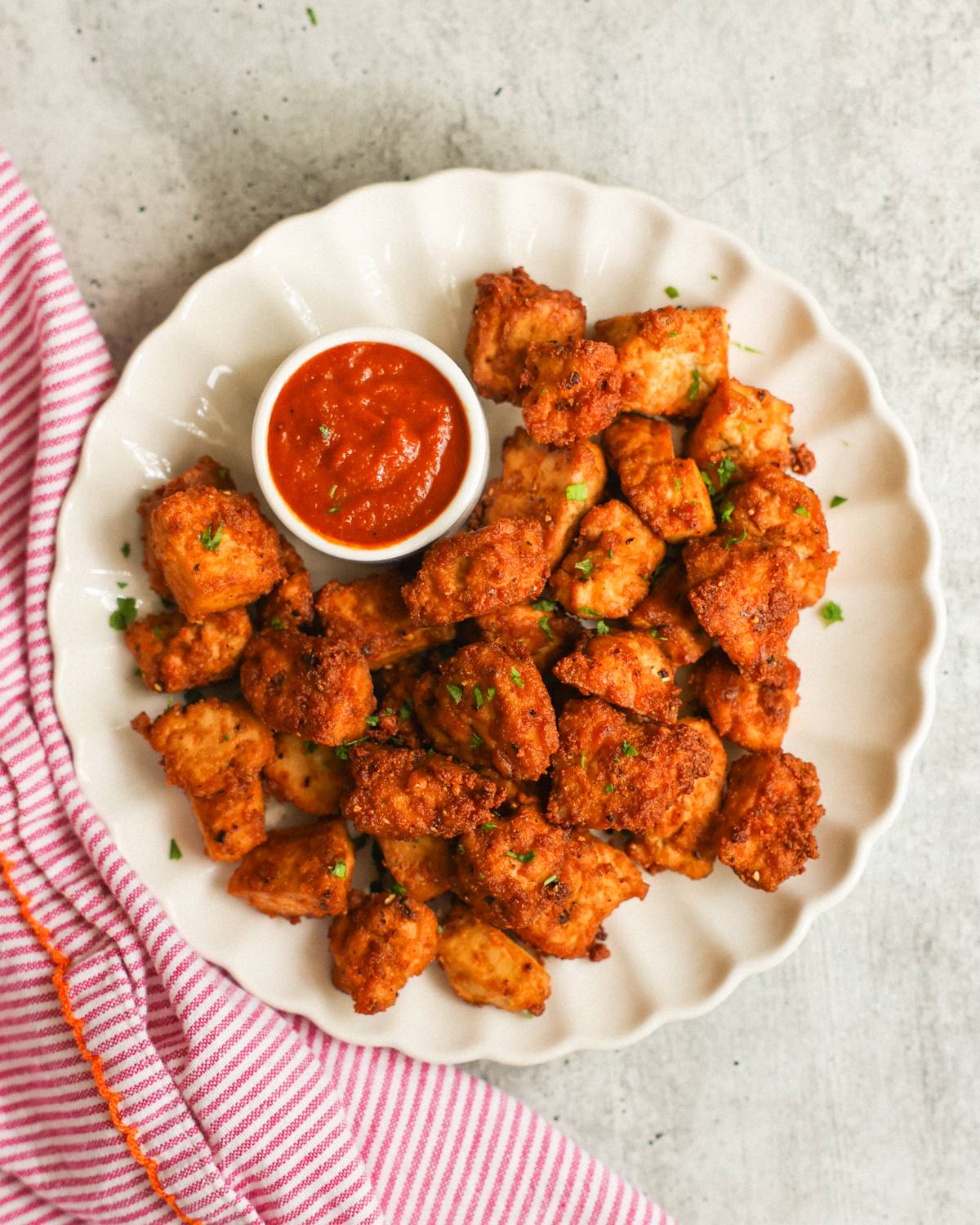 overhead vegan chicken nuggets