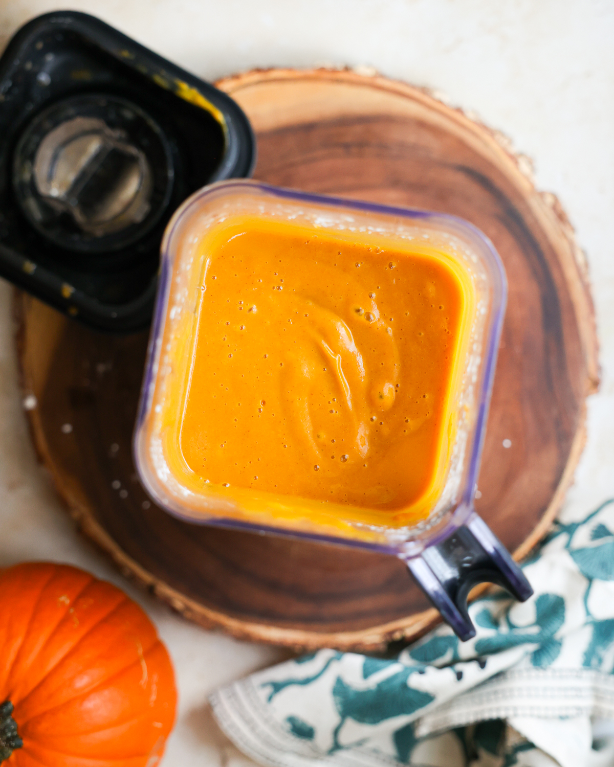 blended pumpkin pie filling