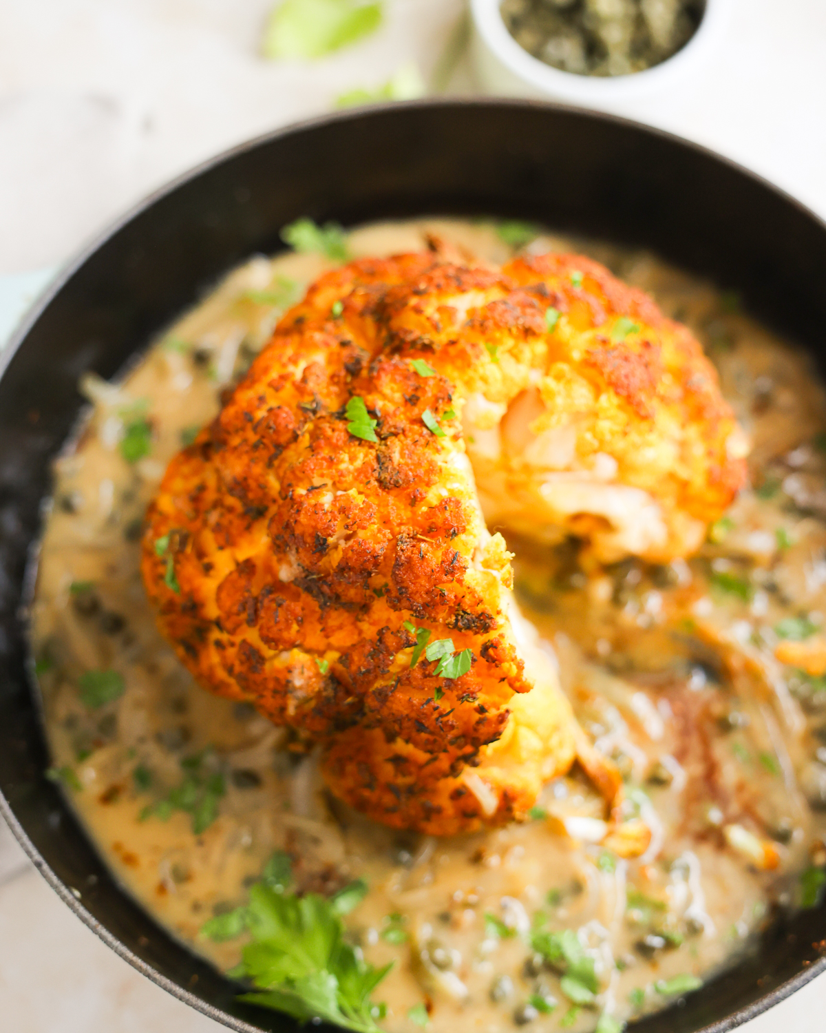 overhead sliced roasted cauliflower