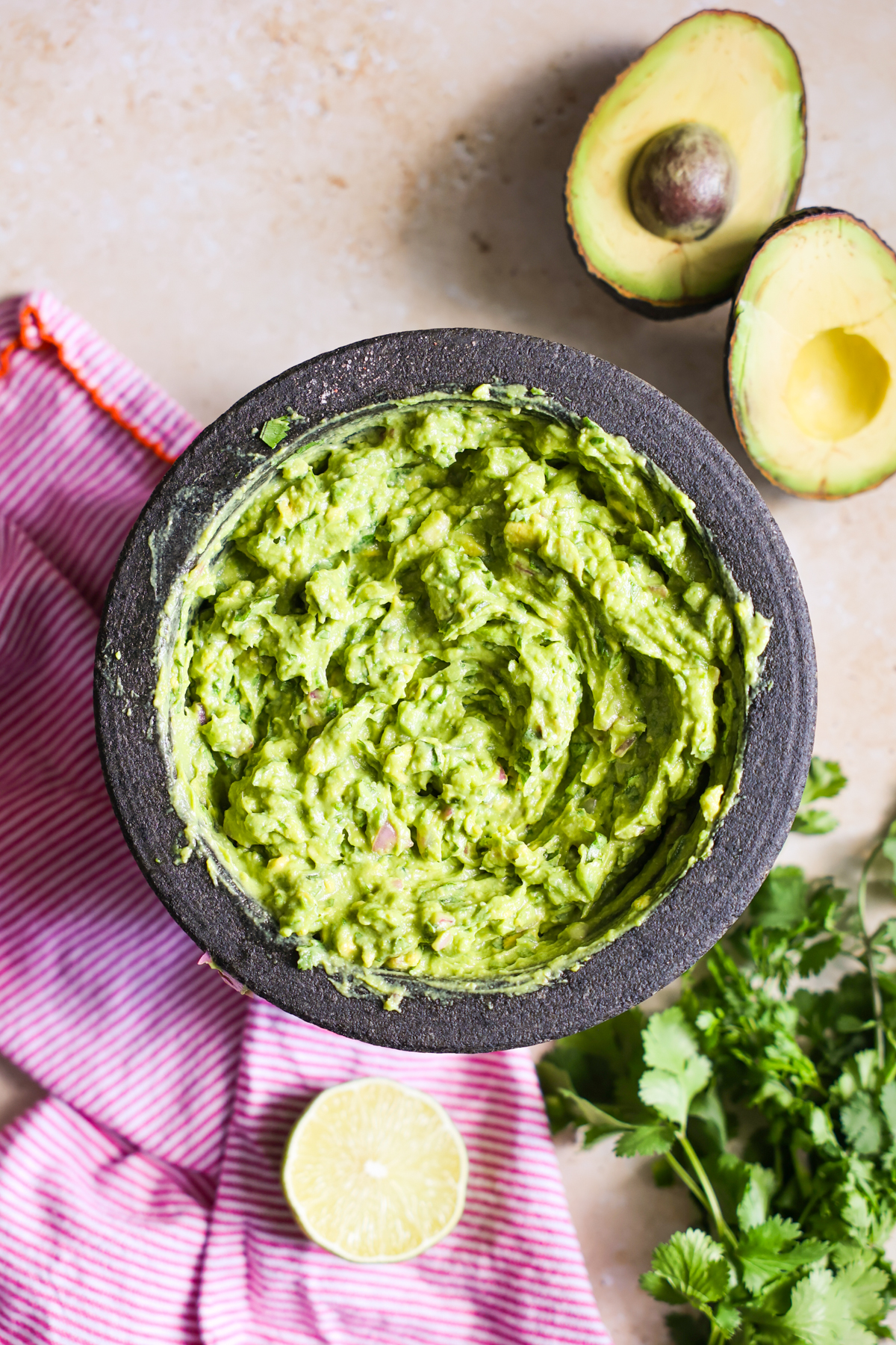 Finished easy guacamole recipe.