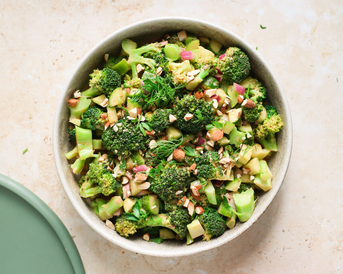 Tahini broccoli salad in a serving bowl.